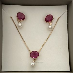 Conjunto Rosa com pérola folhado ouro